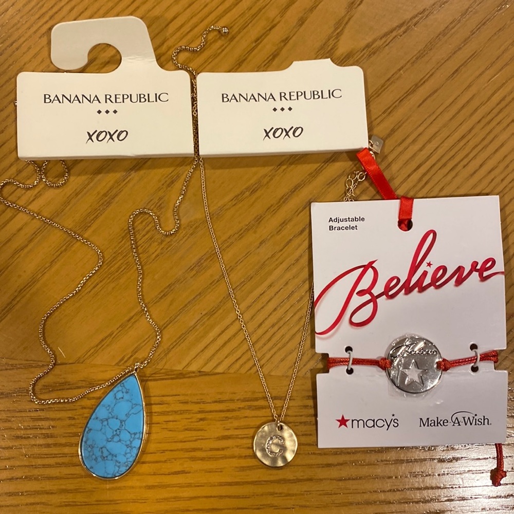2 Necklaces and 1 Bracelet-NEW